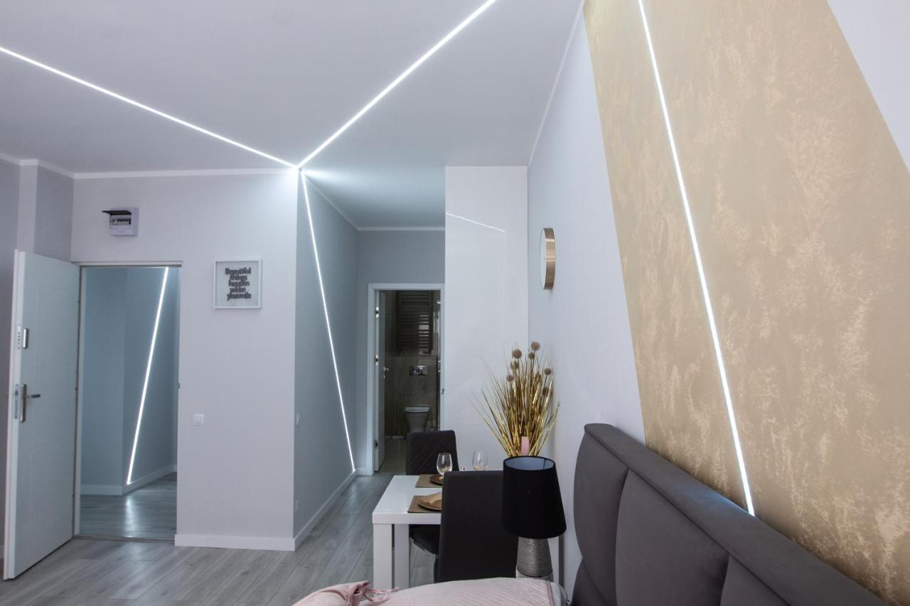 Apartamento Novel New Varsovia Exterior foto