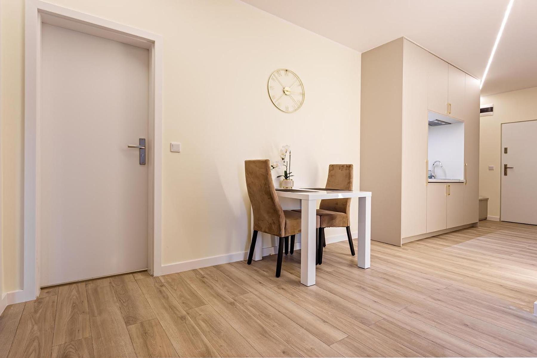 Apartamento Novel New Varsovia Exterior foto